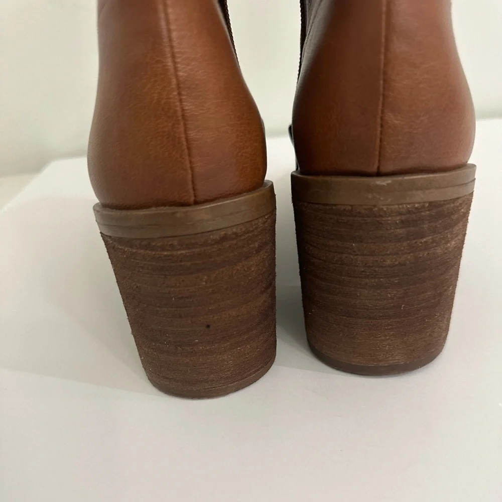 Zodiac Lovie Boot Size 10 color Cognac - Picture 7 of 12